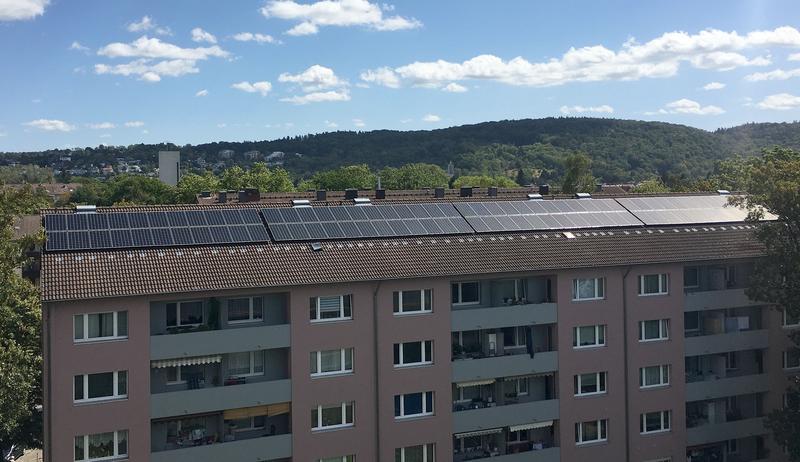 An apartment building in the Smart Quarter Karlsruhe-Durlach. A 60 kWp PV system was installed on the roof.