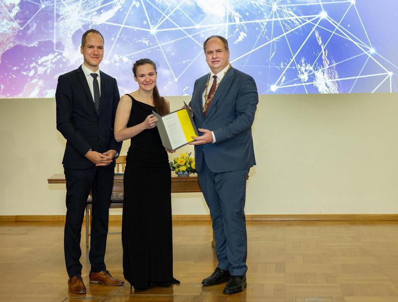 Natalie Lehnart gewinnt den DRESDEN EXCELLENCE AWARD 2022.