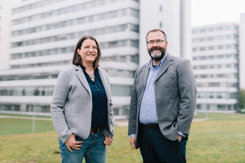 Prof’in Dr. Barbara Caspers und Prof. Dr. Oliver Krüger sind verantwortlich für die Organisation der Behaviour 2023, die im Sommer an der Universität Bielefeld ausgerichtet wird. 