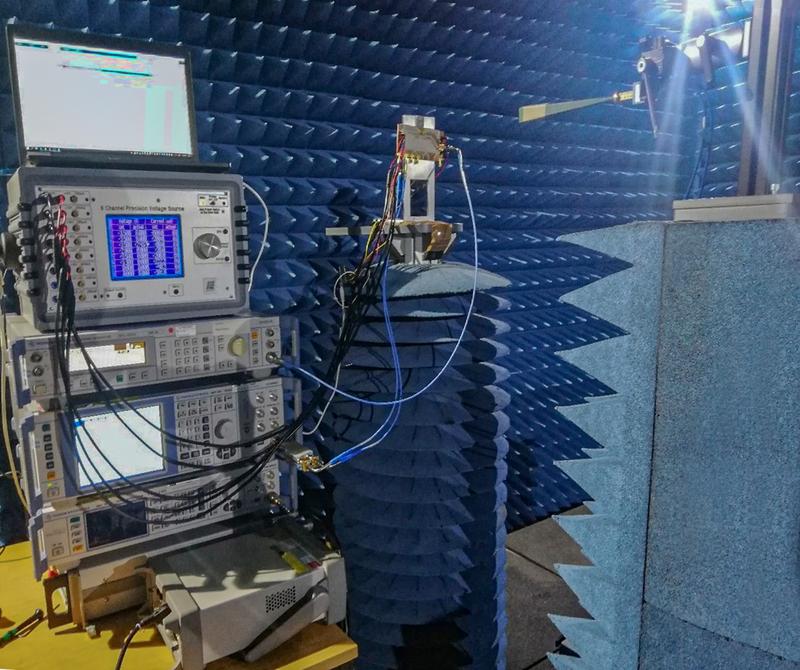 Die Testumgebung: In der Antennenmess-kammer konnte die ultraschnelle Daten-übertragung nachgewiesen werden