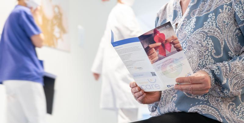 Im Rahmen der Studie BETTER-CARE entwickelt und prüft die Universitätsmedizin Würzburg gemeinsam mit ihren Partnern eine bedarfsadaptierte und individualisierte Versorgung von Patientinnen und Patienten nach Ende einer primären Brustkrebsbehandlung.