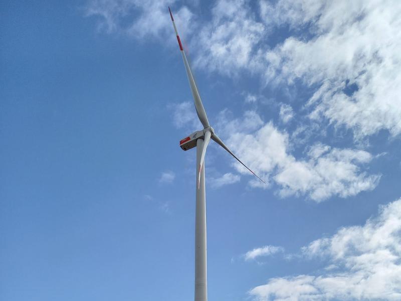 In einem DFG-Schwerpunktprogramm wird an der Universität Bremen zum Potenzial zukünftiger drohnenbasierter Messsysteme geforscht, um mit höchster Genauigkeit auch an schwer zugänglichen Orten messen zu können, beispielsweise an Offshore-Windenergieanlagen