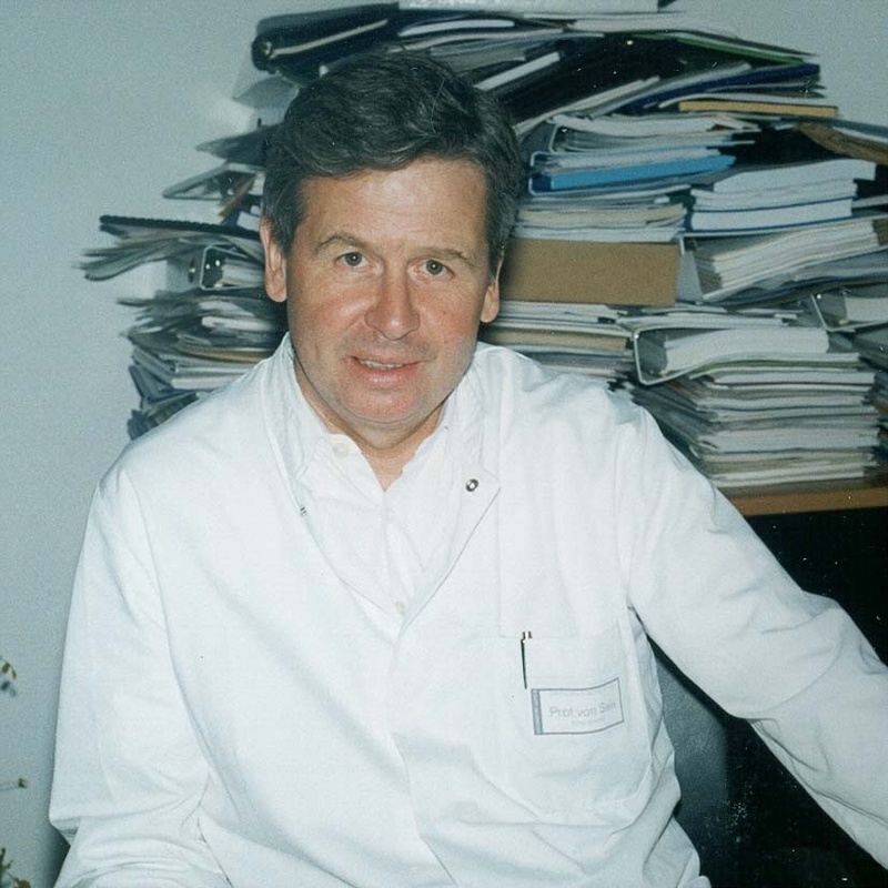 Prof. Dr. Georg Freiherr von Salis-Soglio