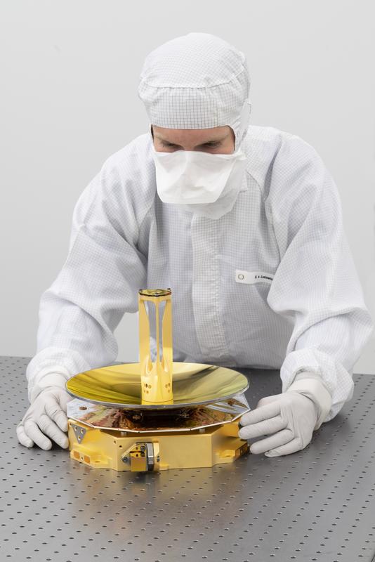 Für das Laser Altimeter GALA wurde am Fraunhofer IOF in Jena ein Spiegelteleskop entwickelt.