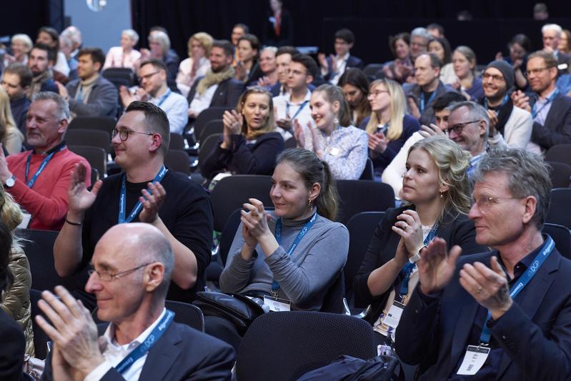 Volle Vortragsräume: 4.700 Teilnehmende kommen zum Pneumologie-Kongress nach Düsseldorf"