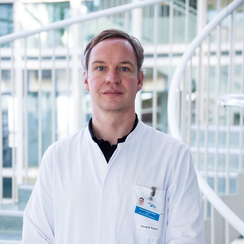 Professor Dr. Hendrik Poeck, Spezialist für Akute Leukämien, Stammzelltransplantation und Tumorimmunologie in der Klinik und Poliklinik für Innere Medizin III des UKR.
