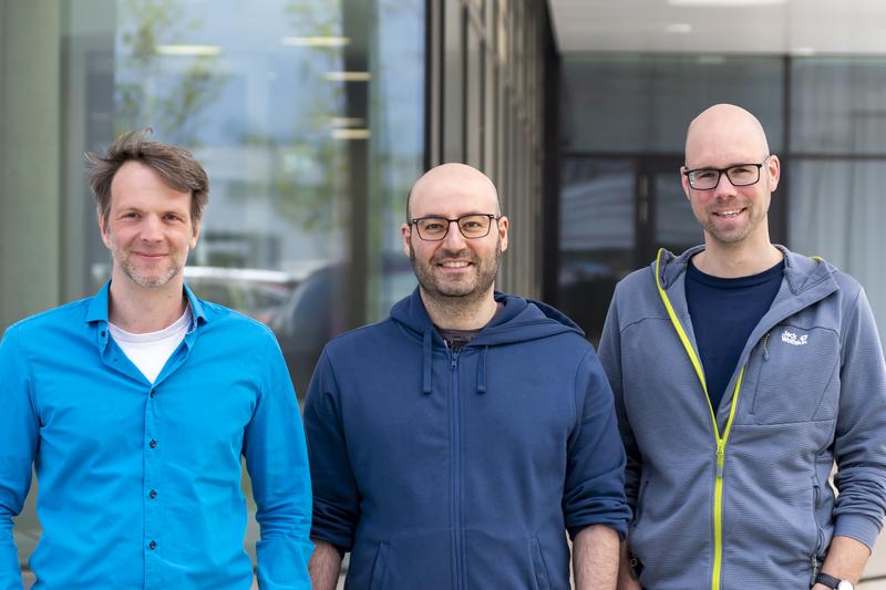 Left to right: Friedjof Tellkamp (MPSD), Pedram Mehrabi (UHH) and Eike C. Schulz (UKE)