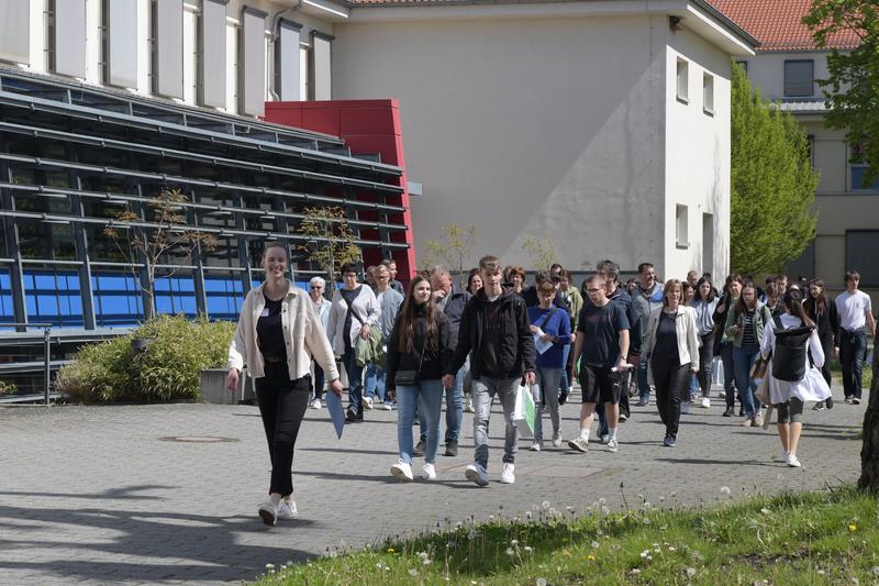 Campusführung zum Hochschulinfotag 2023