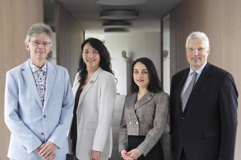 Two postdoc research fellows from Ukraine at HHU. Detailed caption in text.