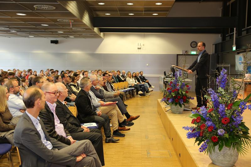 Wissenschaftsminister Clemens Hoch gratulierte auch.