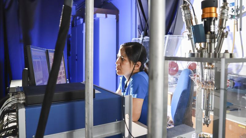 Dr Thi Ngoc Ha Nguyen, who will work as a postdoc in the Collaborative Research Centre, researches so-called chiral molecules. 