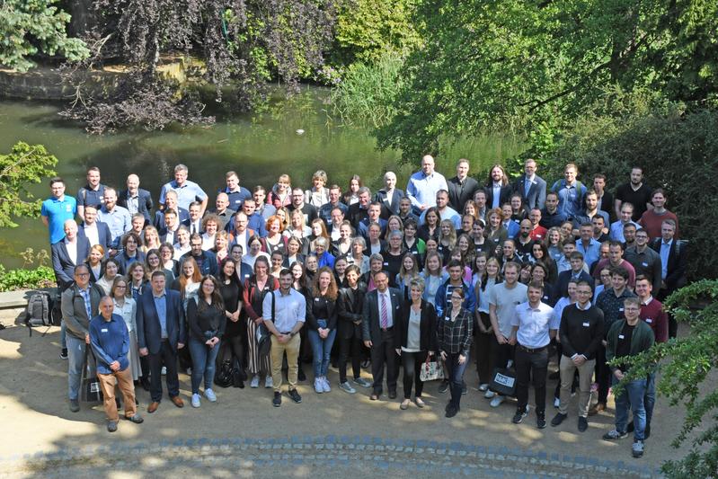 Gruppenfoto der Teilnehmenden am 2. Tagungstag