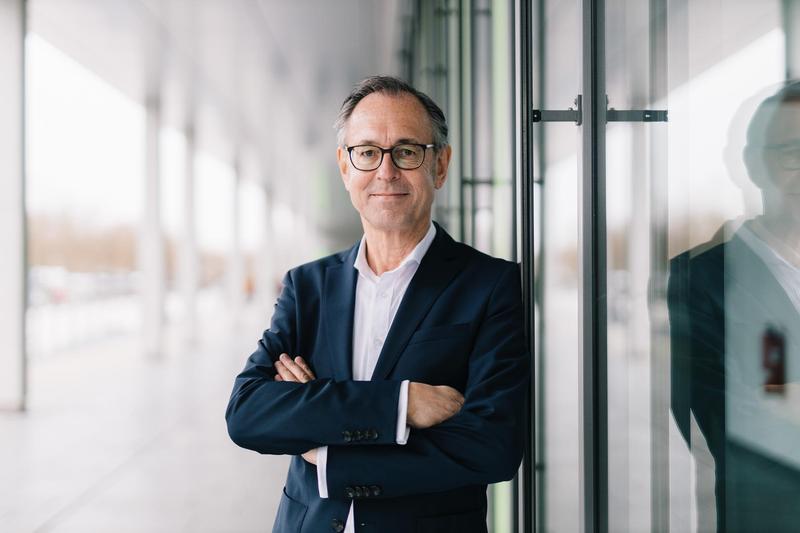 Prof. Dr. Andreas Zick, Wissenschaftlicher Direktor des Instituts für interdisziplinäre Konflikt- und Gewaltforschung der Universität Bielefeld. 