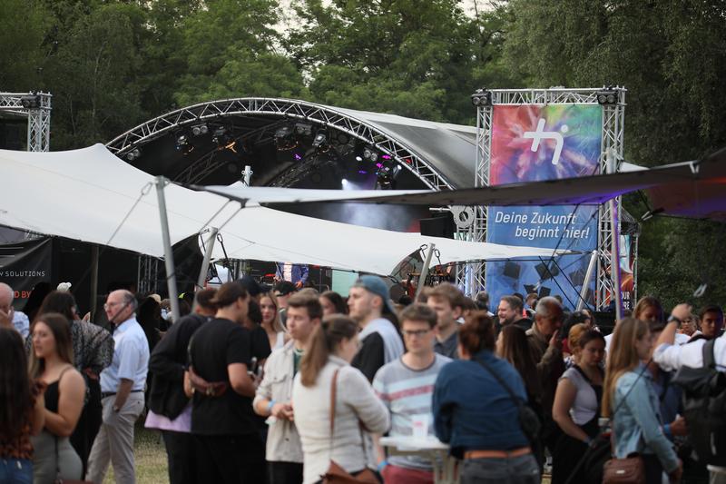 Toller Erfolg: Rund 6.000 Gäste besuchten am Freitag das ON Campus Festival der Technischen Hochschule Ingolstadt. (Quelle: THI)