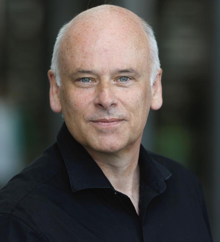 Prof. Dr. Robert Tampé, Goethe University Frankfurt.