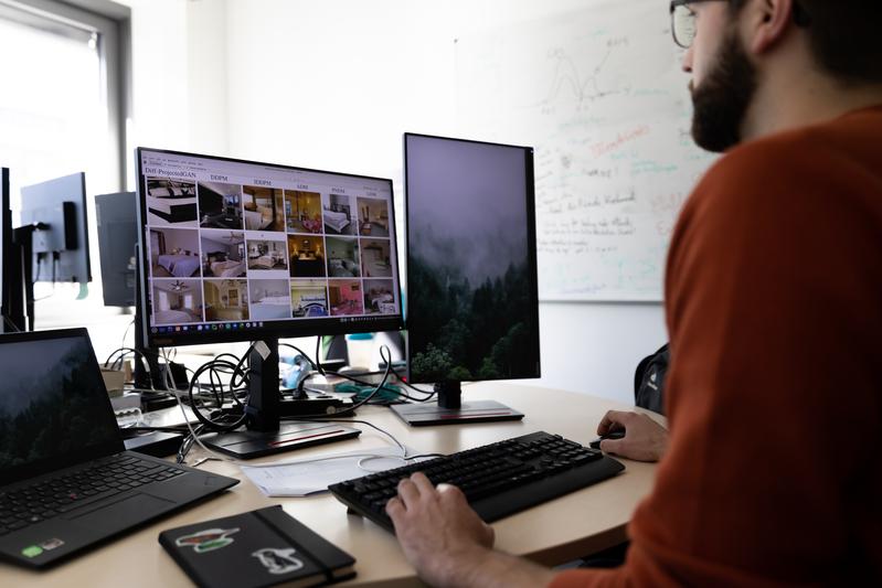  Künstliche Intelligenzen sind in der Lage, Bilder zu erzeugen, die Menschen nicht von Fotografien unterscheiden können. 