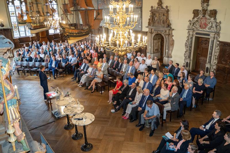 Festive atmosphere: With around 150 guests from science, politics, business and society, the farewell ceremony for long-serving President Prof. Dr. Karin Luckey took place on Thursday, 22 June 2023, at Bremen Town Hall.