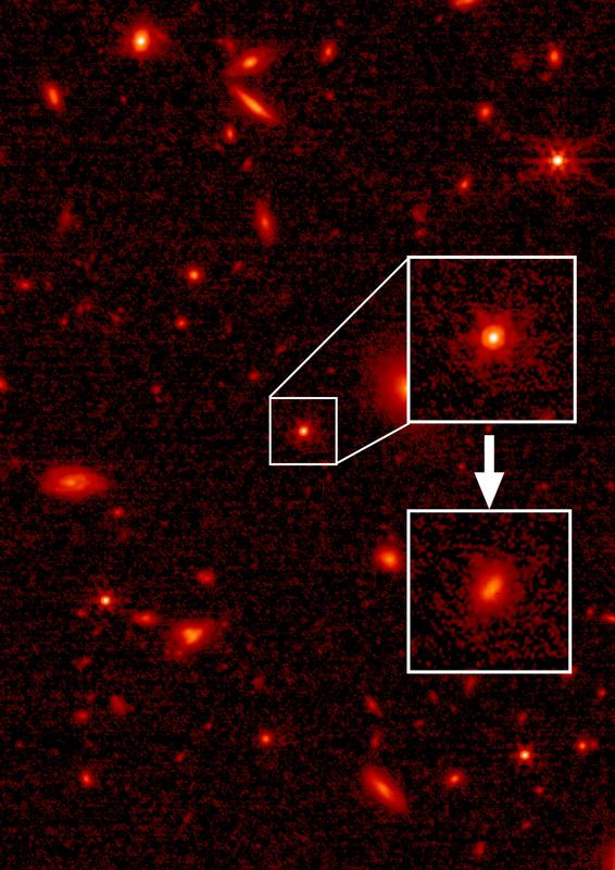 Mit dem JWST-Instrument NIRCam aufgenommenes Bild des Quasars HSC J2236+0032 bei der (nahinfraroten) Wellenlänge von 3,6 Mikrometern.