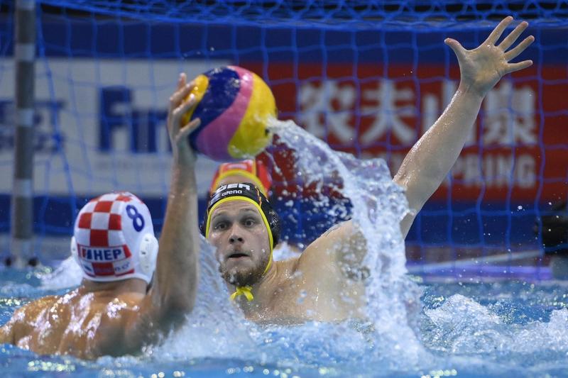 Ferdinand Korbel hat Marketing Management an der HWR Berlin studiert und wird Ende Juli 2023 mit der nationalen deutschen Wasserballmannschaft an der Studentenweltmeisterschaft in Chengdu (China) teilnehmen.