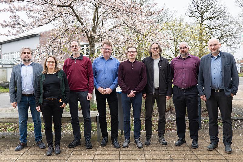 Consortium partners at the kick-off meeting at the Helmholtz-Zentrum Hereon. Photo: Hereon/ Steffen Niemann