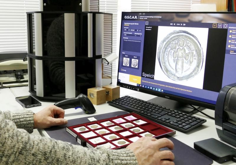 Coin recording with ›O.S.C.A.R.‹ on site in a participating museum.