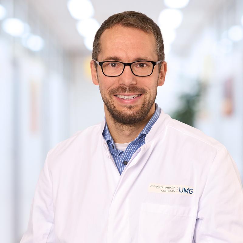 Dr. Christoph Leiskau, Oberarzt in der Klinik für Kinder und Jugendmedizin der Universitätsmedizin Göttingen, UMG.