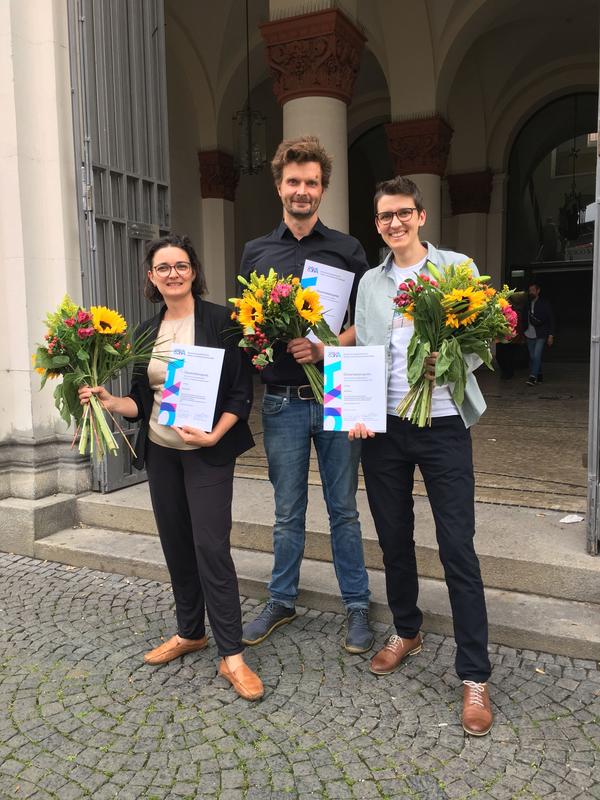 Valerie Nur, Carsten Mildner und Joh Sarre wurden für ihre ethnologischen Dissertationen auszgeichnet.
