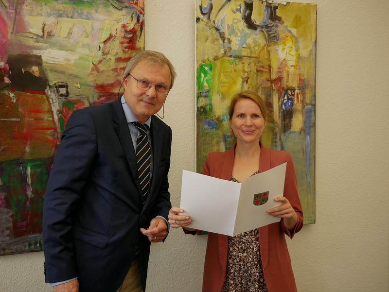 Prof. Dr. Katharina Schaufler und Abteilungsleiter Woldemar Venohr
