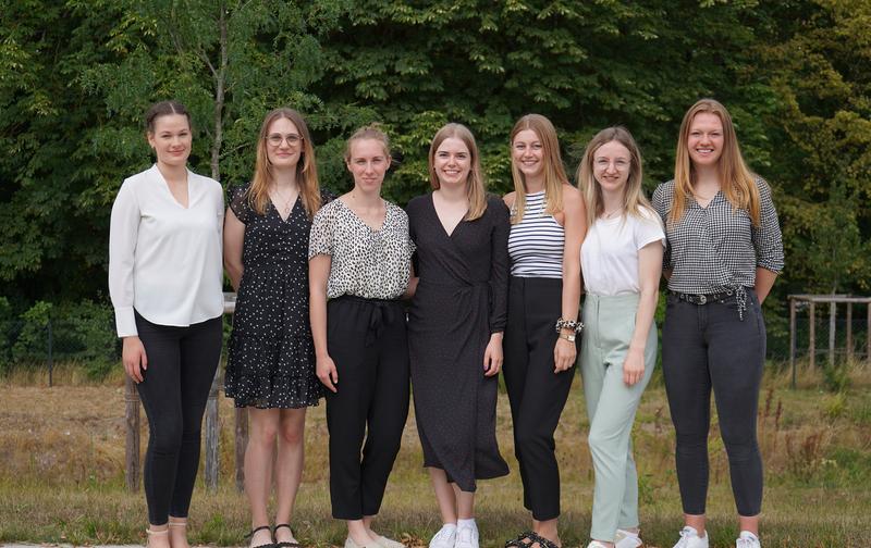 Sieben IGF-Studierende der Hochschule Coburg haben einen Kriterienkatalog für gesundheitsförderliche Wanderwege im Naturpark Haßberge erarbeitet: Luisa Jörg-Schlund, Lena Bach, Lena Berchner, Linda Diening, Alina Jacob, Deborah Lutz, Annette Kolloch.