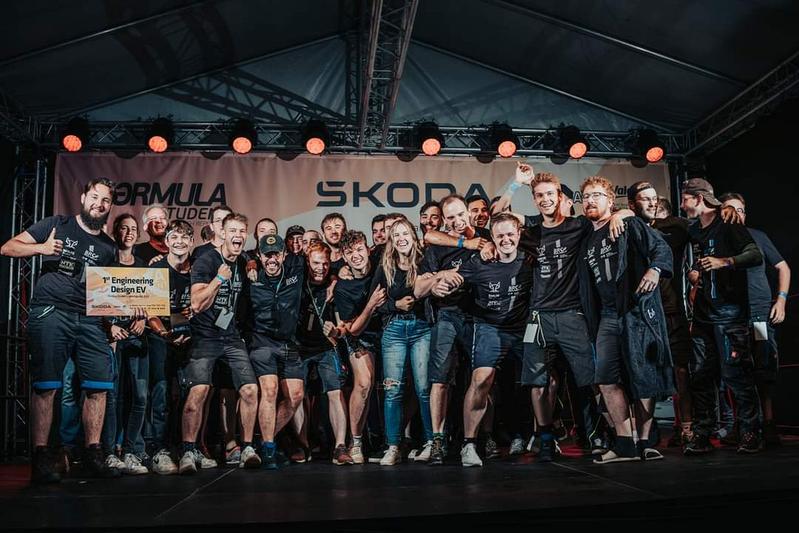 Ausgezeichnete Konstruktion: Das Konzept des von den Studierenden gebauten Rennwagens  erhielt bei dem Formula-Student-Wettbewerb in Tschechien den ersten Preis.
