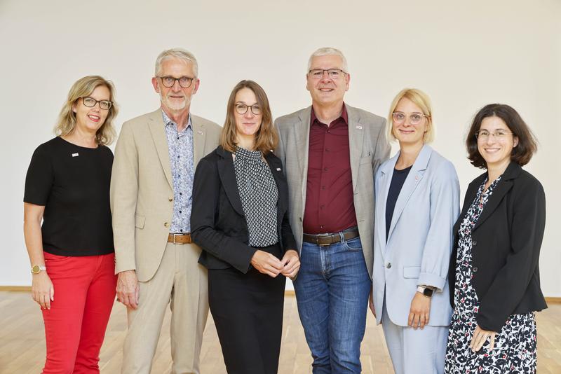 v.l.n.r.: Dr. Monica Bravo Granström, Andreas Kröner, Prof. Dr. Annika Maschwitz, Jan Ihwe, Anna Bergstermann, Dr. Franziska Sweers