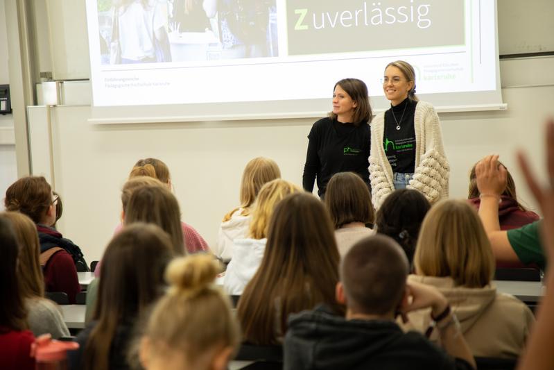 Es geht los: Einführungswoche für Erstsemesterstudierende an der Pädagogischen Hochschule Karlsruhe. 