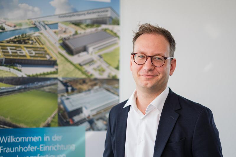 Die Ergebnisse des Forscherteams rund um Dr. Florian Degen zeigen auf, dass sich der Strombedarf für Batteriezellfabriken bis 2040 auf 130.000 Gigawattstunden im Jahr vervielfachen wird.
