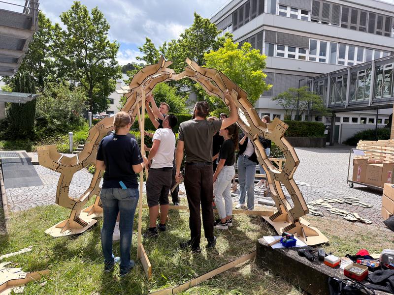 Aufbau Carapacks Pavillon