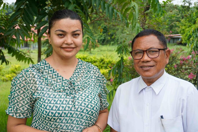 Award-winning duo Dorothy Das Pariyar and Tham Bahadur Gurung from the NGO International Nepal Fellowship (INF Nepal) for the project “70 Years of Leprosy Relief – toward zero leprosy” 