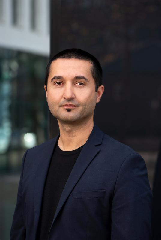 Professor Dr. Kayvan Bozorgmehr hat eine Studie in der renommierten Zeitschrift eClinical Medicine veröffentlicht. 