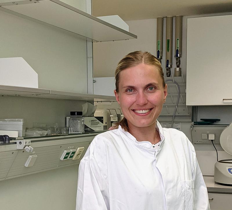 Simone Ahting forscht zum Einsatz von Gensequenzierungsmethoden in der Mukoviszidose-Diagnostik.