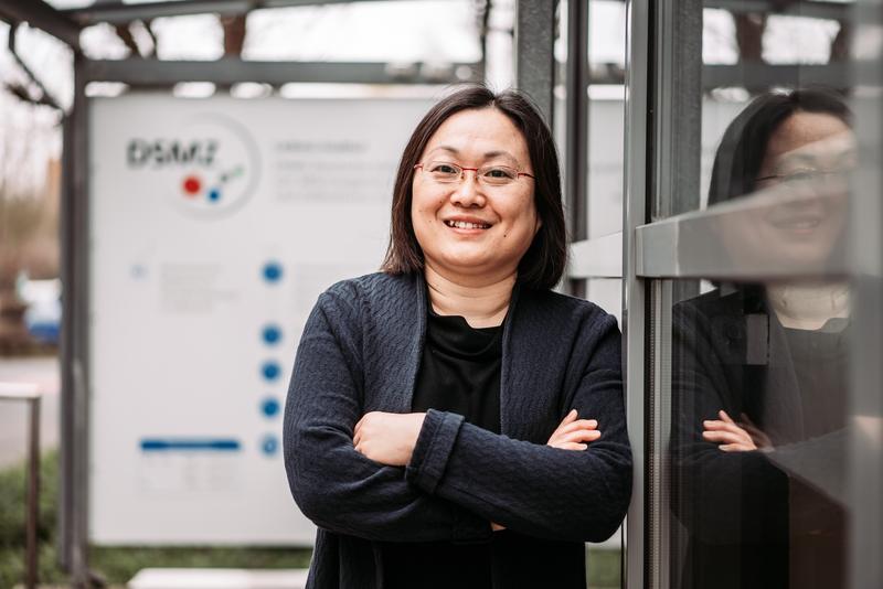 Dr. Haicui Wang, Leiterin der Arbeitsgruppe Modelle Seltene Erkrankungen am Leibniz-Institut DSMZ