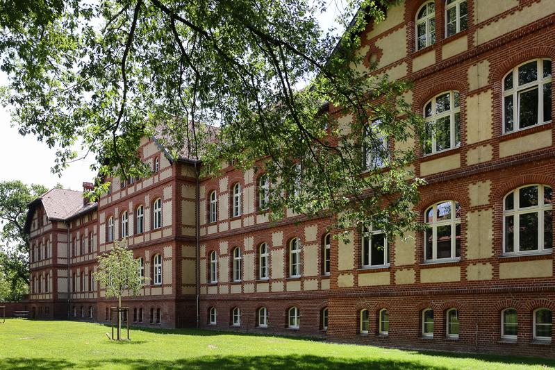 Die Medizinische Hochschule Brandenburg Theodor Fontane (MHB), Campus Neuruppin.