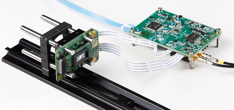 Customer evaluation kit for quasi-static MEMS scanners.