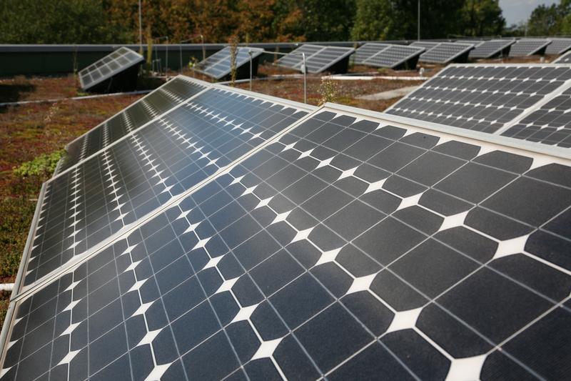 Für eine nachhaltige Energiewende ist laut Deutscher Bundesstiftung Umwelt (DBU) ein kluges Ressourcenmanagement nötig. Passend dazu fördert die Stiftung zwei Startups.