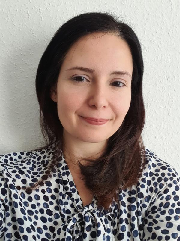 Beatriz Carbone, wissenschaftliche Mitarbeiterin am Lehrstuhl für Politikwissenschaft mit Schwerpunkt komparative Europaforschung
