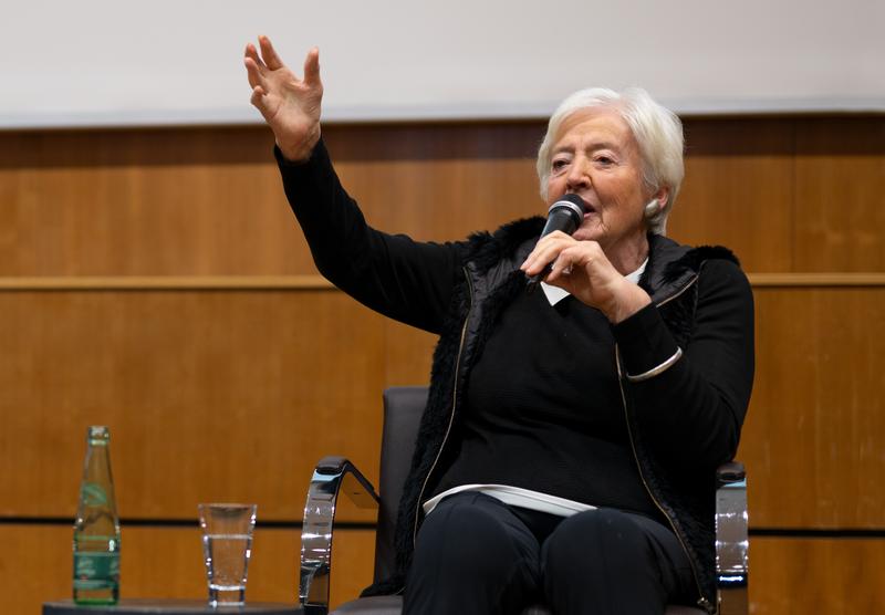 Dies academicus der Hochschule Coburg: Renate Schmidt in Aktion. 