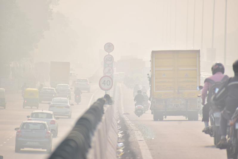 Luftverschmutzung durch die Nutzung fossiler Brennstoffe ist verantwortlich für viele Todesfälle. 