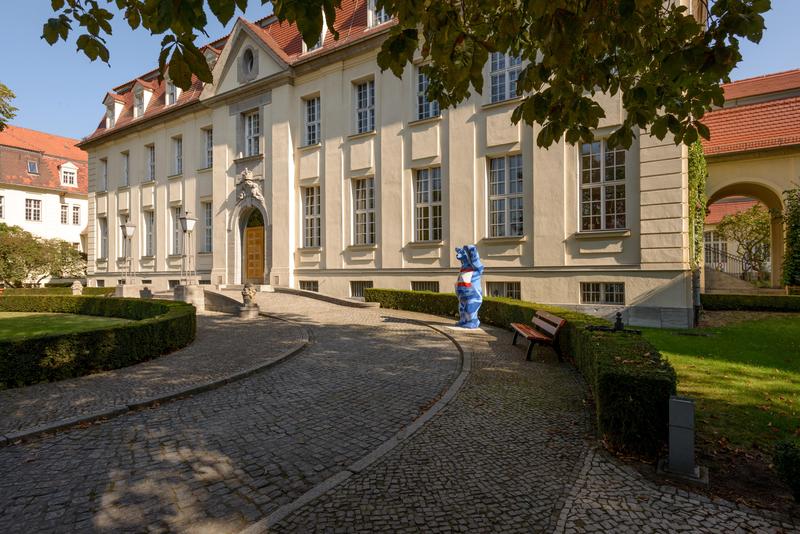 Der internationale Campus der ESCP Business School in Berlin Campus