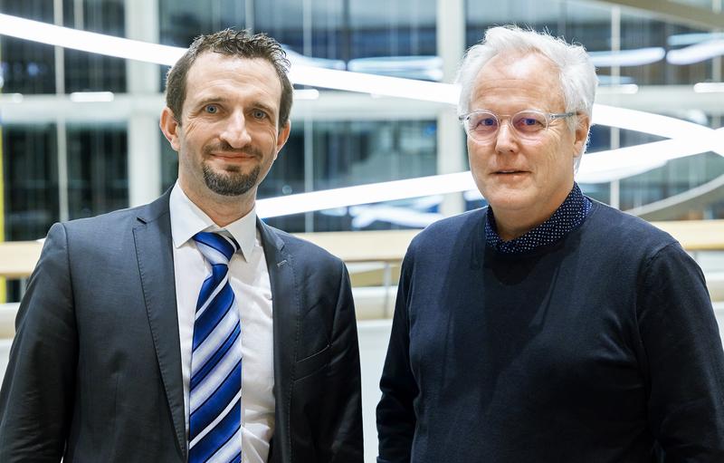 Die Kongresspräsidenten des DIVI23: Prof. Dr. med. Thorsten Brenner (links) und Klaus Notz (rechts)