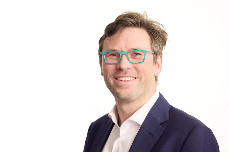 Professor Christian Bayer from the Institute for Macroeconomics and Econometrics at the University of Bonn has been awarded an ERC Proof of Concept Grant. 
