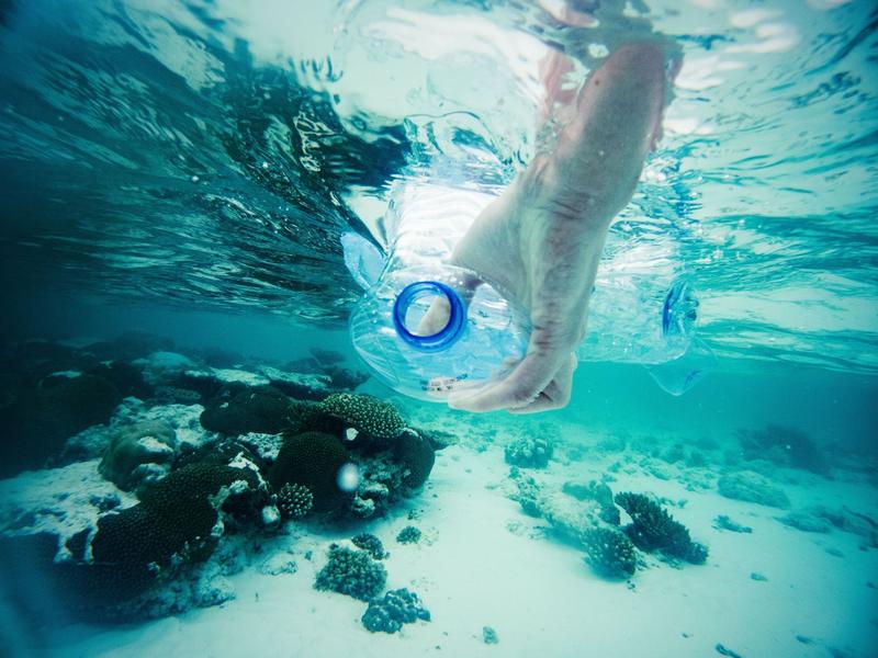 Millionen Tonnen Plastik landen jährlich im Meer. Die Universität Rostock, das Leibniz-Institut für Ostseeforschung Warnemünde (IOW) und Partner aus Dänemark, Schweden und Polen untersuchen die Verschmutzungsquellen in Rostock 