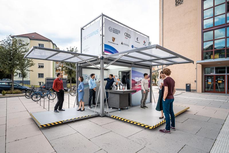 Präsentation 5G-Netz auf dem Campus der TU Dresden