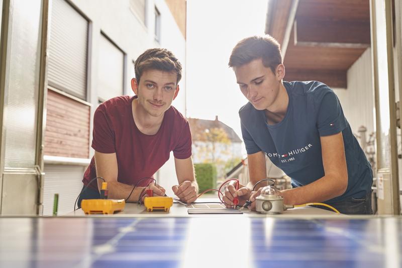 Dual Studierende im Studiengang Energietechnik